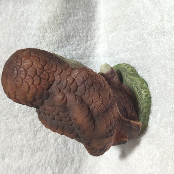 Wal-Mart Vintage Porcelain Bisque Owl Figurine - Picture 6 of 11